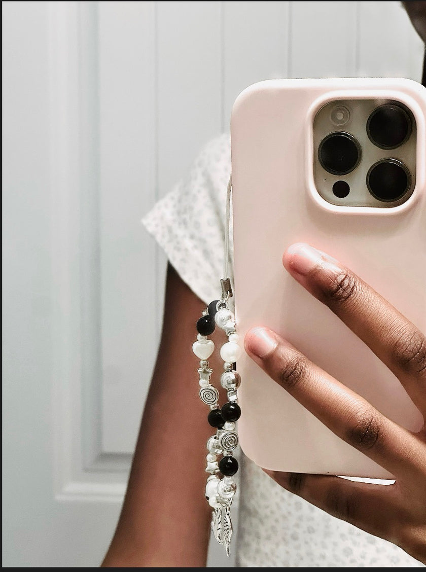diamond eyes phone charm
